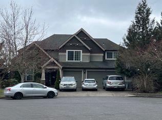 10972 SE Lenore St, Happy Valley, OR 97086