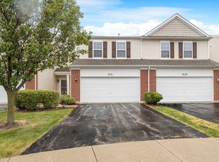 8531 Sawyer Ct, Joliet, IL 60431