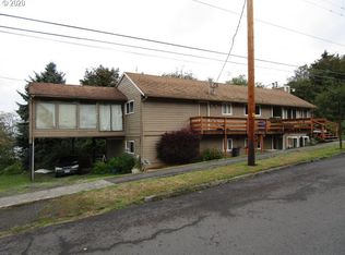 621 E C St, Rainier, OR 97048