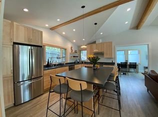 2568 Mesa School Ln, Santa Barbara, CA 93109