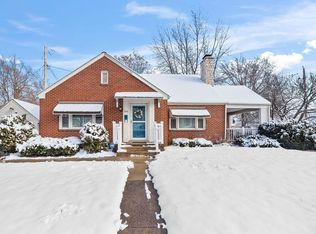 1034 N Oakland Ave, Decatur, IL 62522