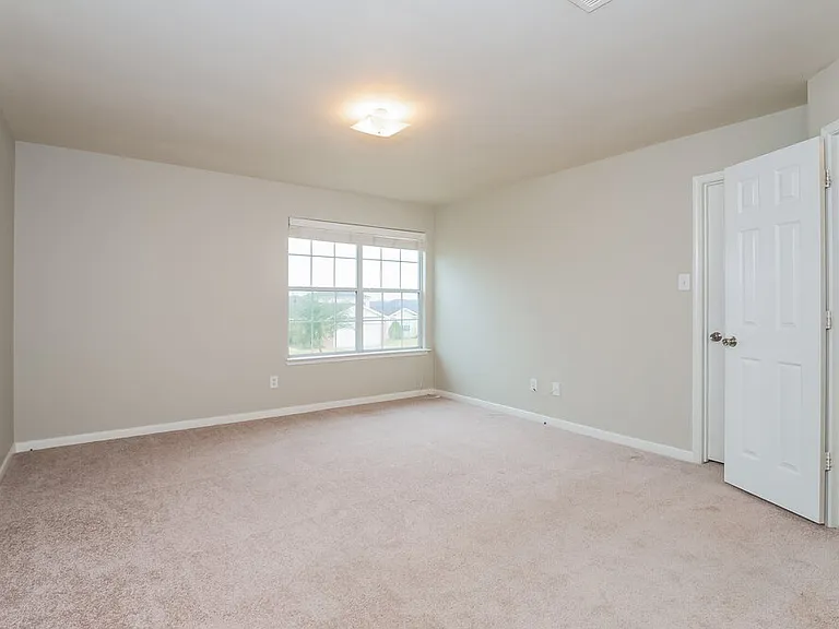 4419 Thistle Pond Ct — Photo 7