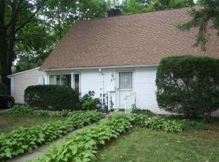 25 Van Arsdale Pl, Teaneck, NJ 07666
