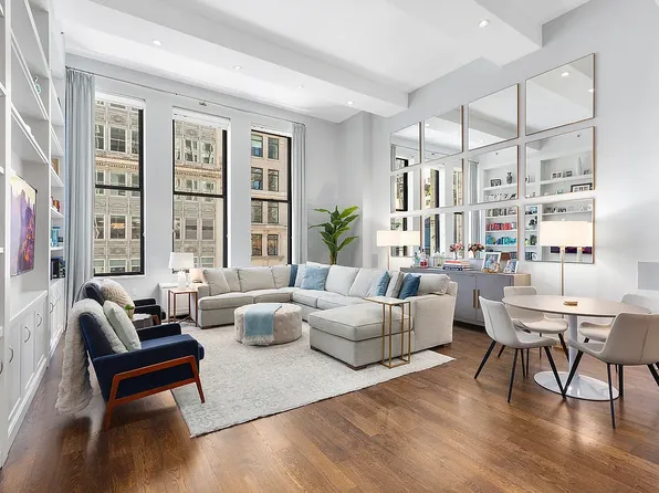 260 Park Avenue South 3D image 1 of 7