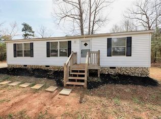 1065 Lakeland Ave, Lincolnton, NC 28092