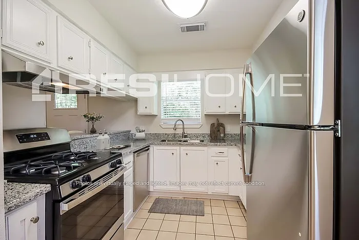 7127 Kings Dr — Photo 3