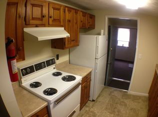 17 Lawrence St APT 3, Lyons, NY 14489