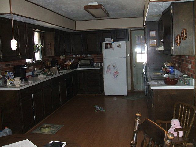 2nd image of 261 Parkview Ave