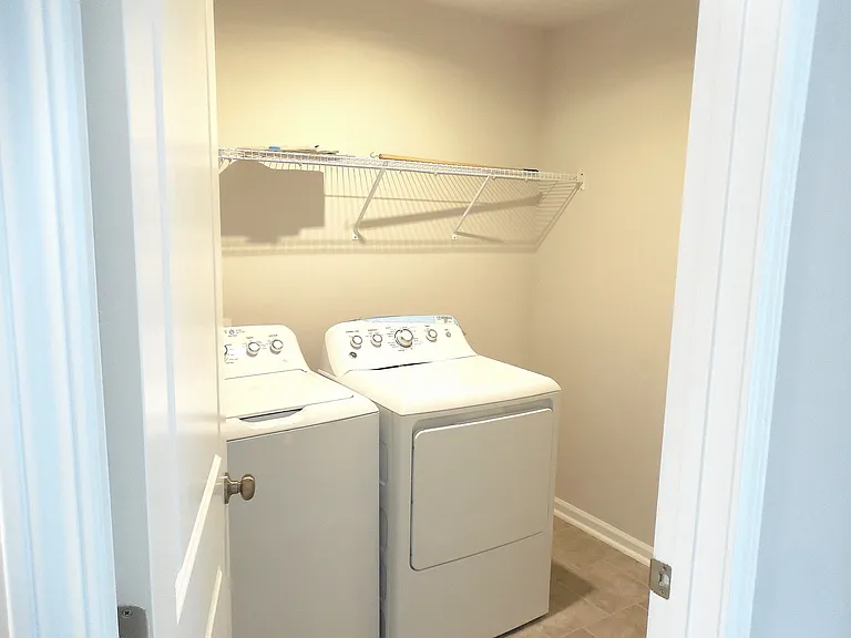 1003 Sora Way — Photo 17