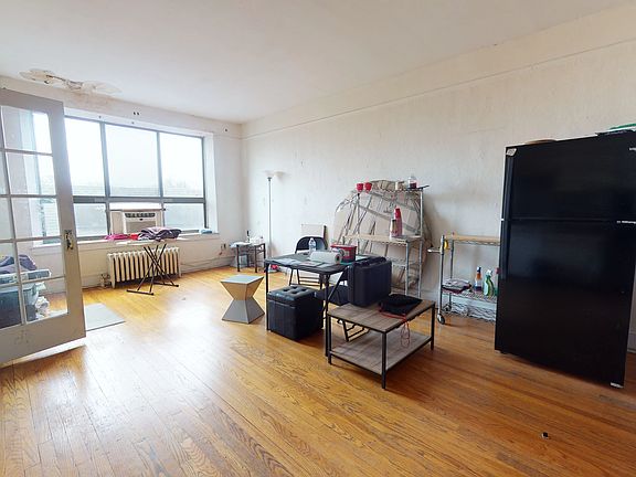 4th image of 147-37 Beech Ave #4F