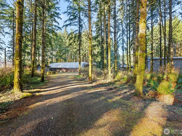 1895 North Fork Road, Chehalis, WA 98532