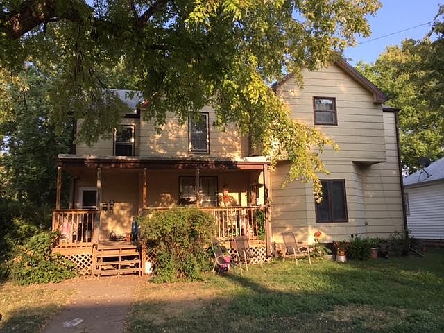 1st image of 403 1/2 S 10th St