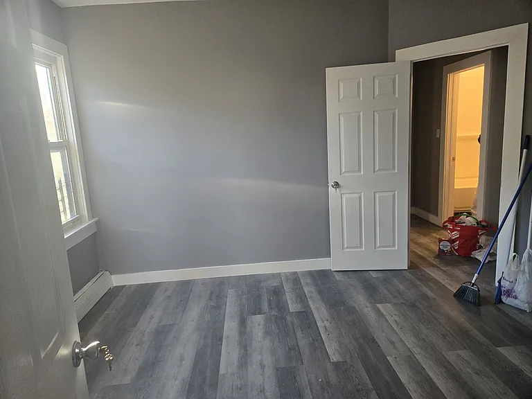 130 Hendricks Ave #2 — Photo 4