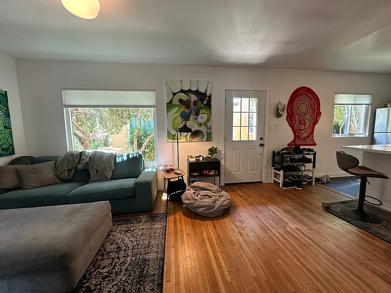 2125 Las Colinas Ave #2125 — Photo 6