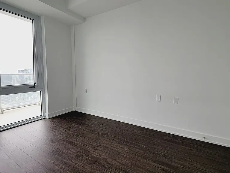 89 Queen St E #5559 — Photo 7