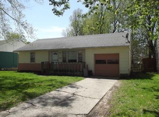687 N Ted Ave, Marshall, MO 65340