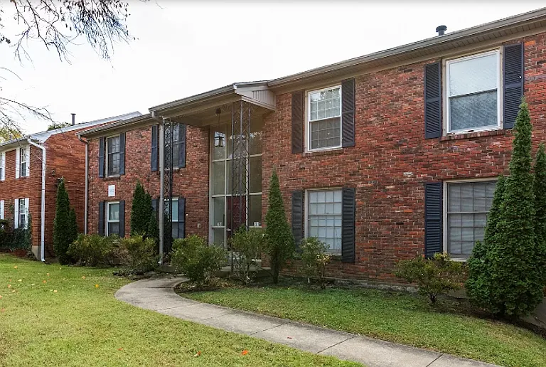 Meadow Creek Apartments — Photo 1