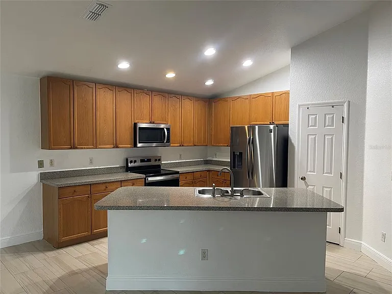 2942 Conner Ln — Photo 3