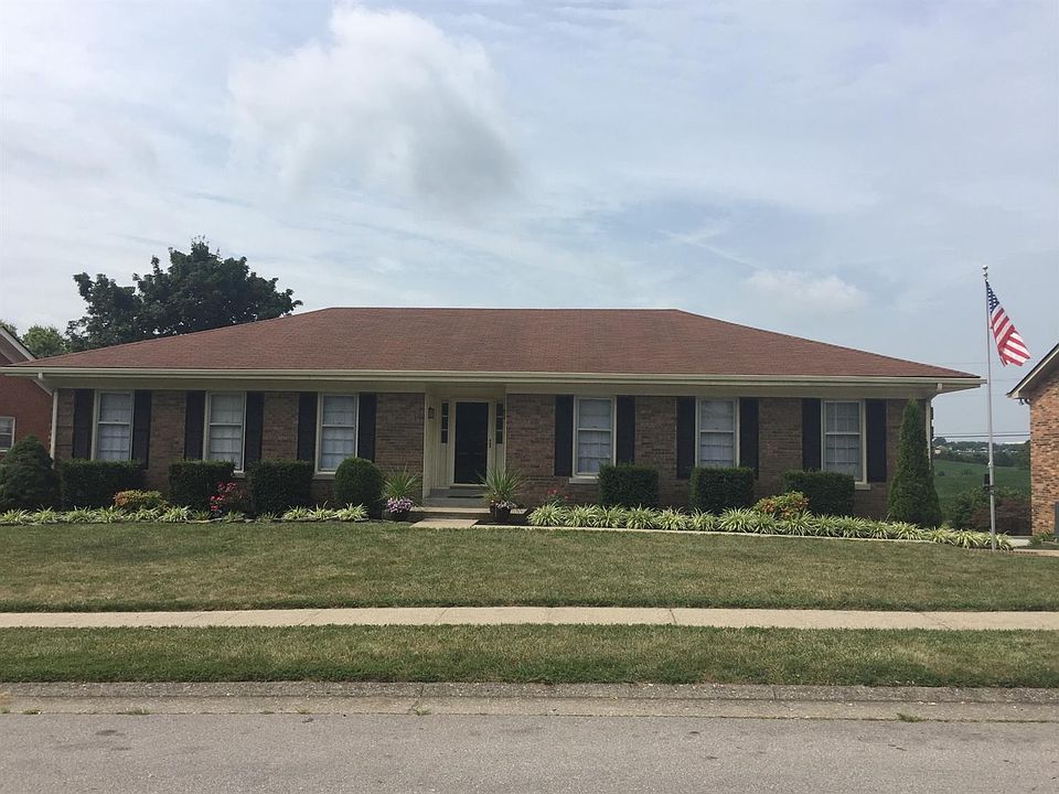 1st image of 372 Atwood Dr