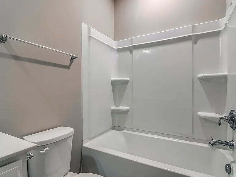 3917 Eccles Ln — Photo 19
