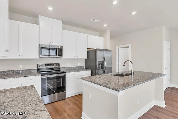 6202 Raystone Way — Photo 11