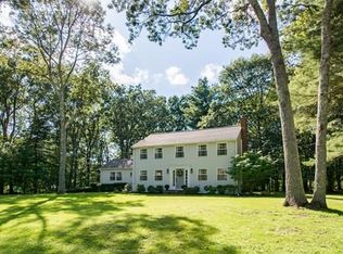 3 Homeward Ln, Walpole, MA 02081