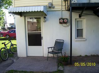 925 18th St W, Huntington, WV 25704