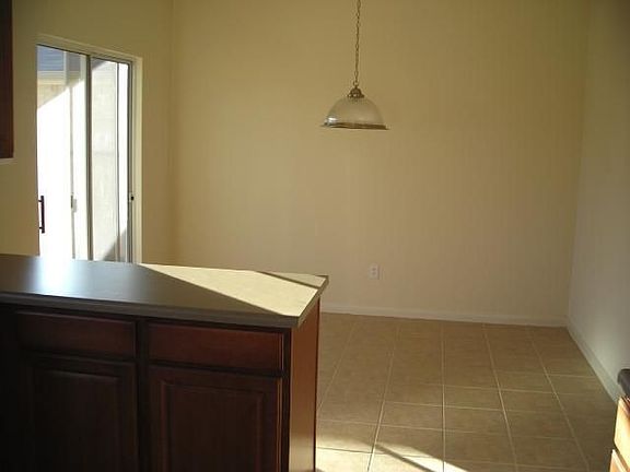 2nd image of 2516 Preserve Trl