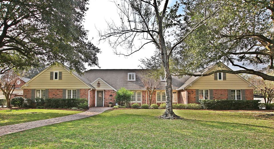1st image of 2595 Ashley St
