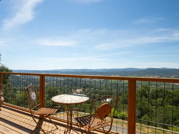 26889 Toyon Lane, Cloverdale, CA 95425