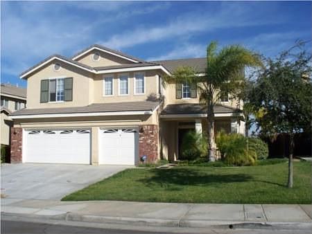2nd image of 8950 Oakridge Ct