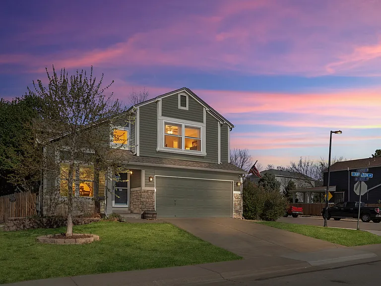 5247 E Hamilton Ave — Photo 2