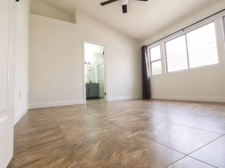 8378 Cool Creek Ave — Photo 6