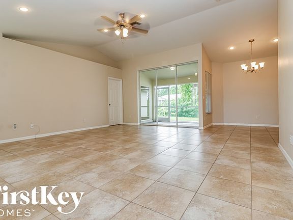 4th image of 8409 Cypress Dr S