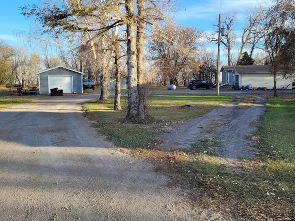 36346 180th St SW, East Grand Forks, MN 56721