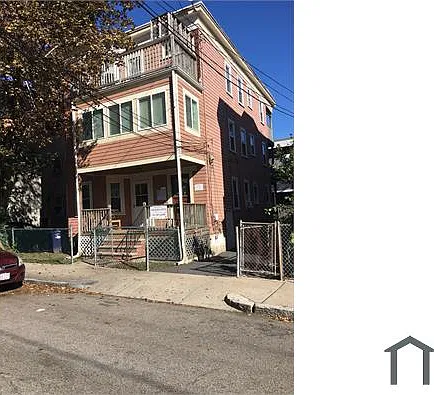 3 bed, 1000 sqft, $3,560 — Photo 1