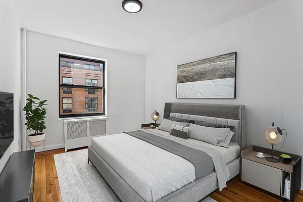 Rented by Compass | media 32