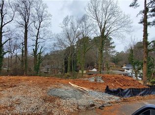 2321 Woodridge Dr, Marietta, GA 30066