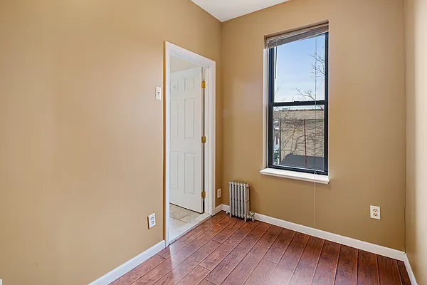 Rented by BELLMARC | media 4