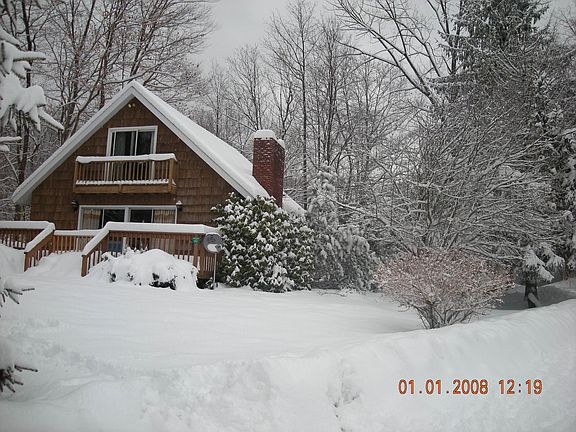 5th image of 63 Meadowbrook Dr