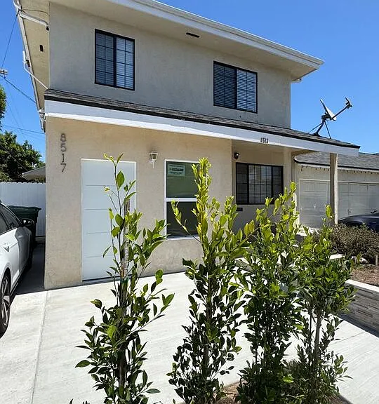 8513 Reading Ave — Photo 1