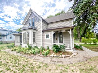 928 5th St, Brookings, SD 57006