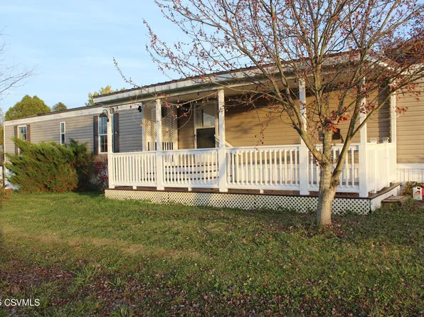 19 Albatross Dr, Watsontown, PA 17777