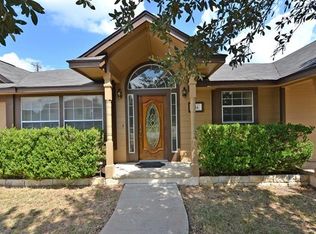 414 N Summit Ridge Dr, Leander, TX 78645