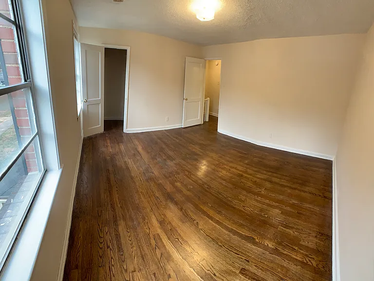 1691 Valley Ave — Photo 28