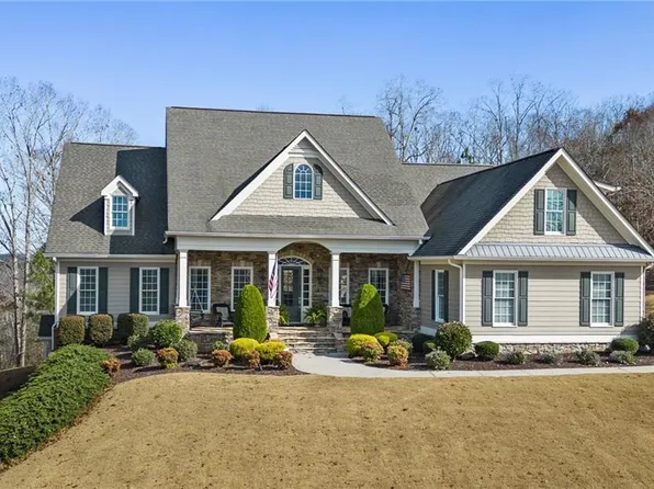 112 Sharp Mountain Crk, Ball Ground, GA 30107