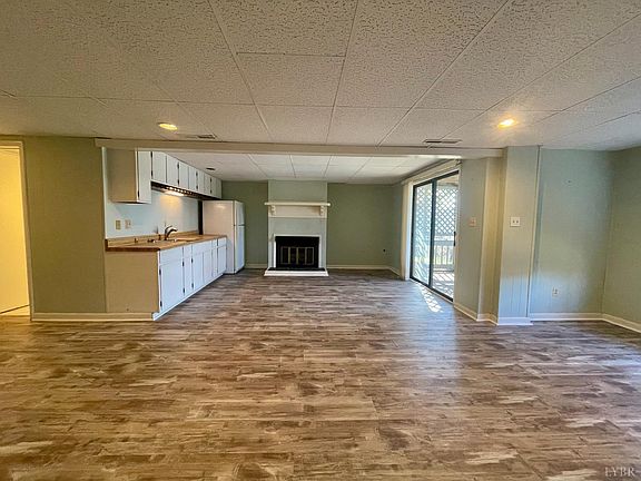 4th image of 154 Sunset Ridge Rd