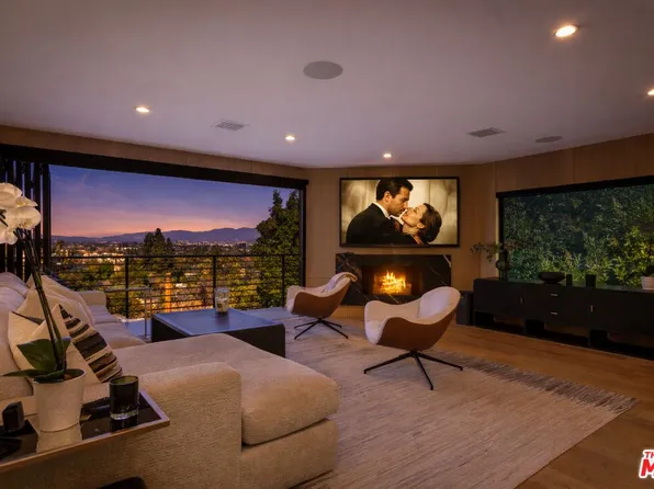 3914 Fredonia Dr, Los Angeles, CA 90068