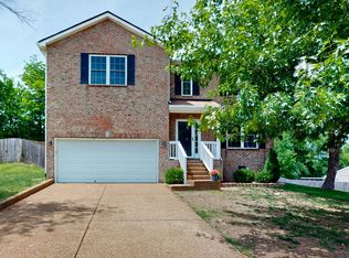 6007 Crestview Ct, Mount Juliet, TN 37122