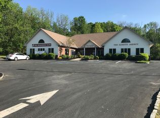 60 Main St, Bloomingburg, NY 12721